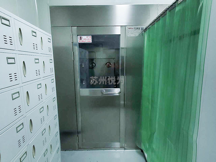 四川成都某插座公司風(fēng)淋通道安裝現(xiàn)場(chǎng)